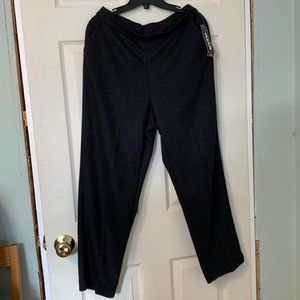 NWT ALIA knit pant Size Medium Petite